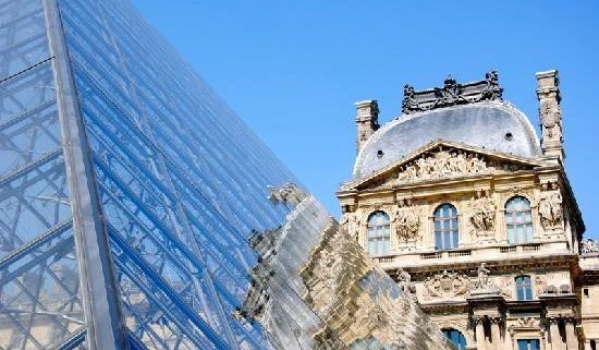 Paris-Louvre