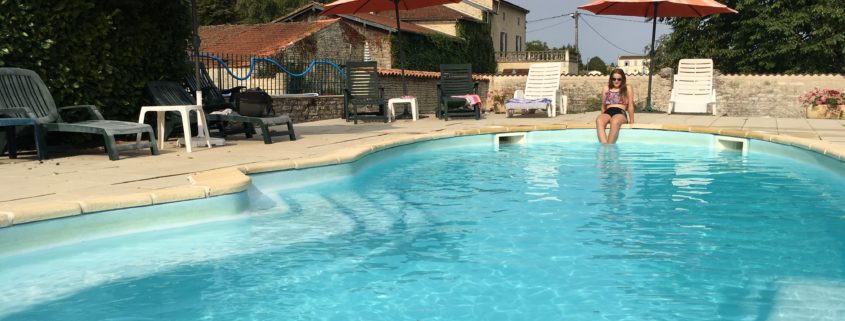 Gites la Foye, Charente, pool