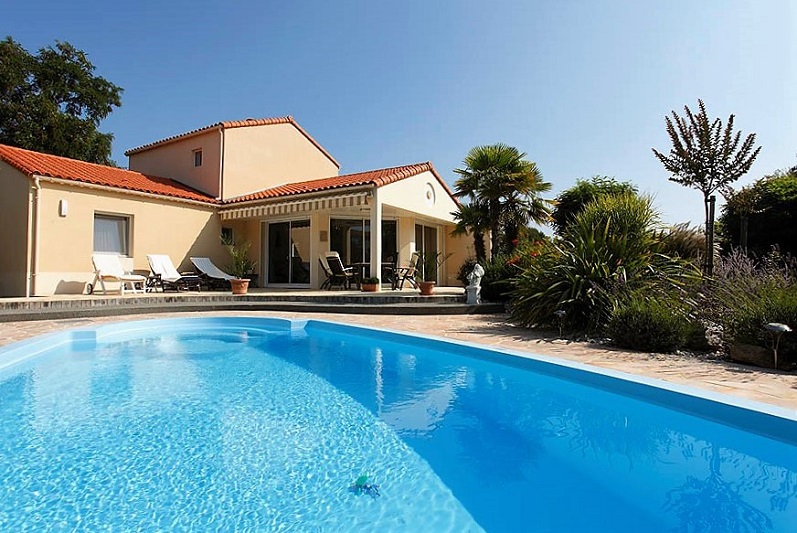 vendee beach villa - France for Families